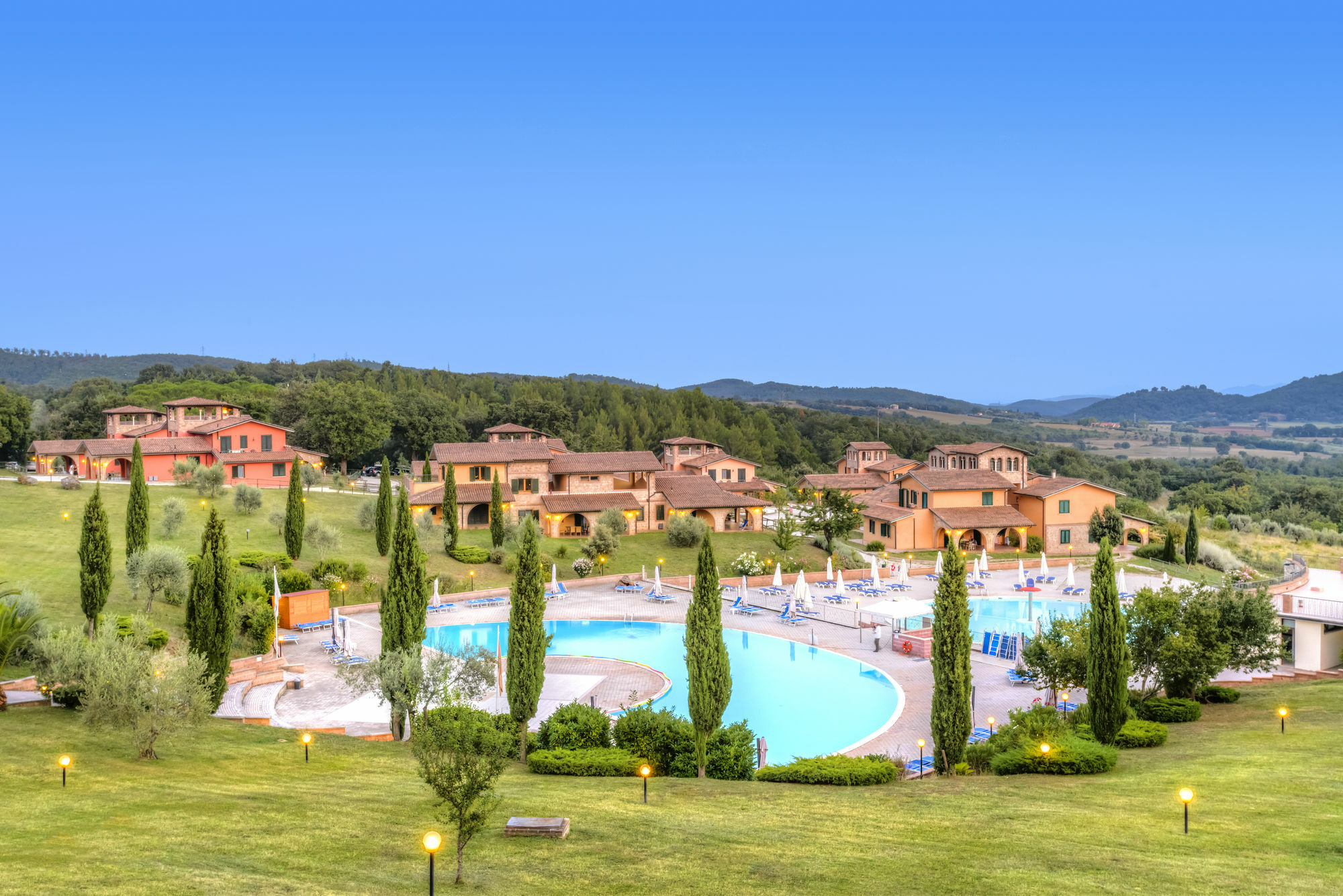 Pian Dei Mucini Resort Le Ville Massa Marittima Bagian luar foto