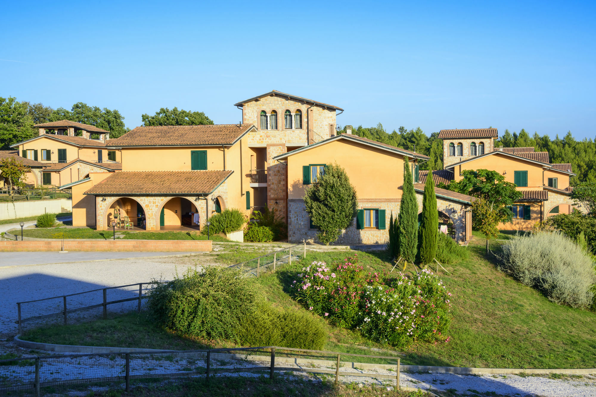 Pian Dei Mucini Resort Le Ville Massa Marittima Bagian luar foto